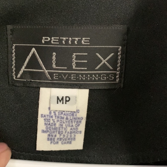 ALEX Evenings Petite zipper light jacket/ blazer, Size MP - sparkles! - Picture 5 of 8